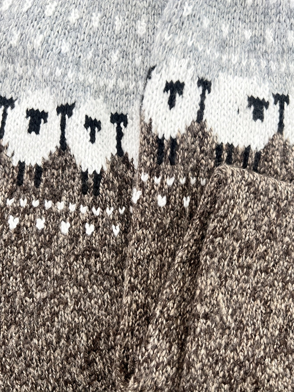 Suéter de punto con diseño de ovejas para mujer-Sweaters for Women-Casaluzia