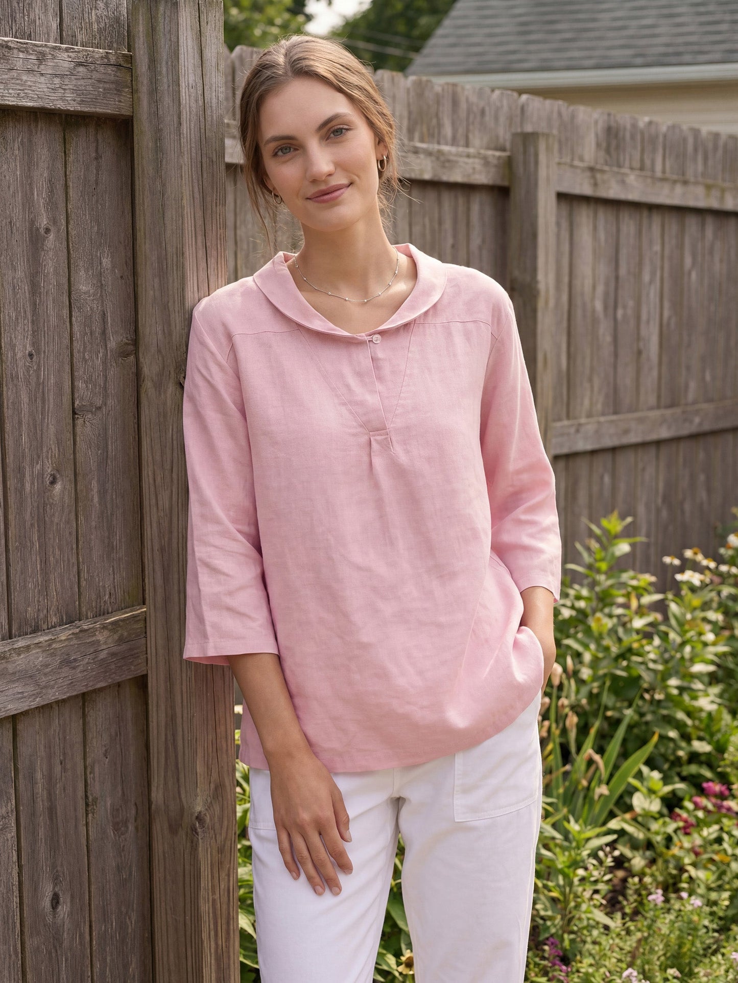 Top de lino con cuello chal y escote en V para mujer-Tops for women-Casaluzia