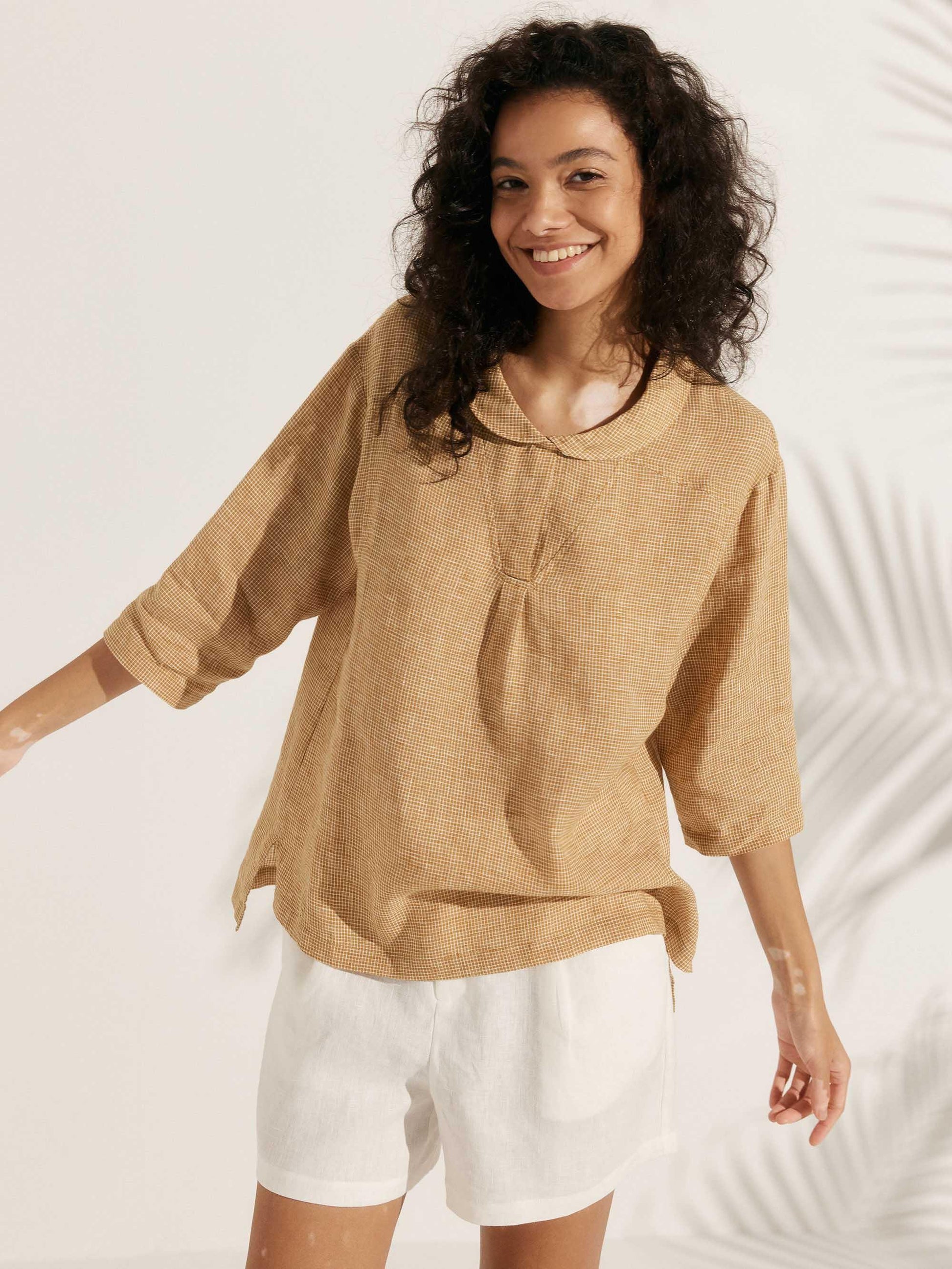 Top de lino con cuello chal y escote en V para mujer-Tops for women-Casaluzia