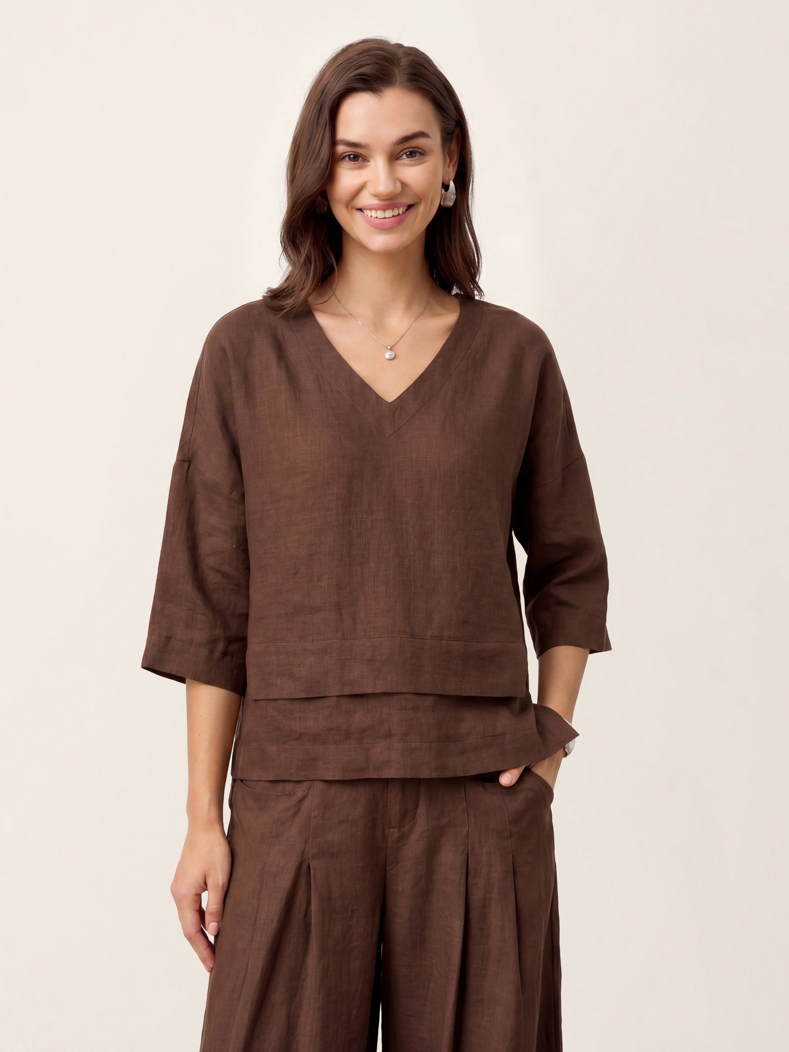 Top de lino con cuello en V y dobladillo a capas para mujer-Tops for women-Casaluzia