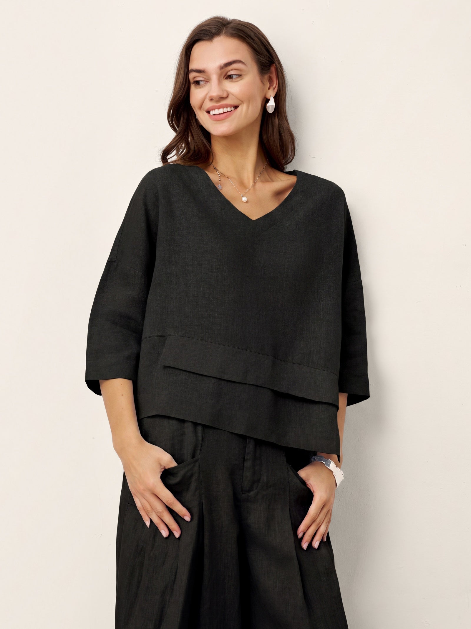 Top de lino con cuello en V y dobladillo a capas para mujer-Tops for women-Casaluzia