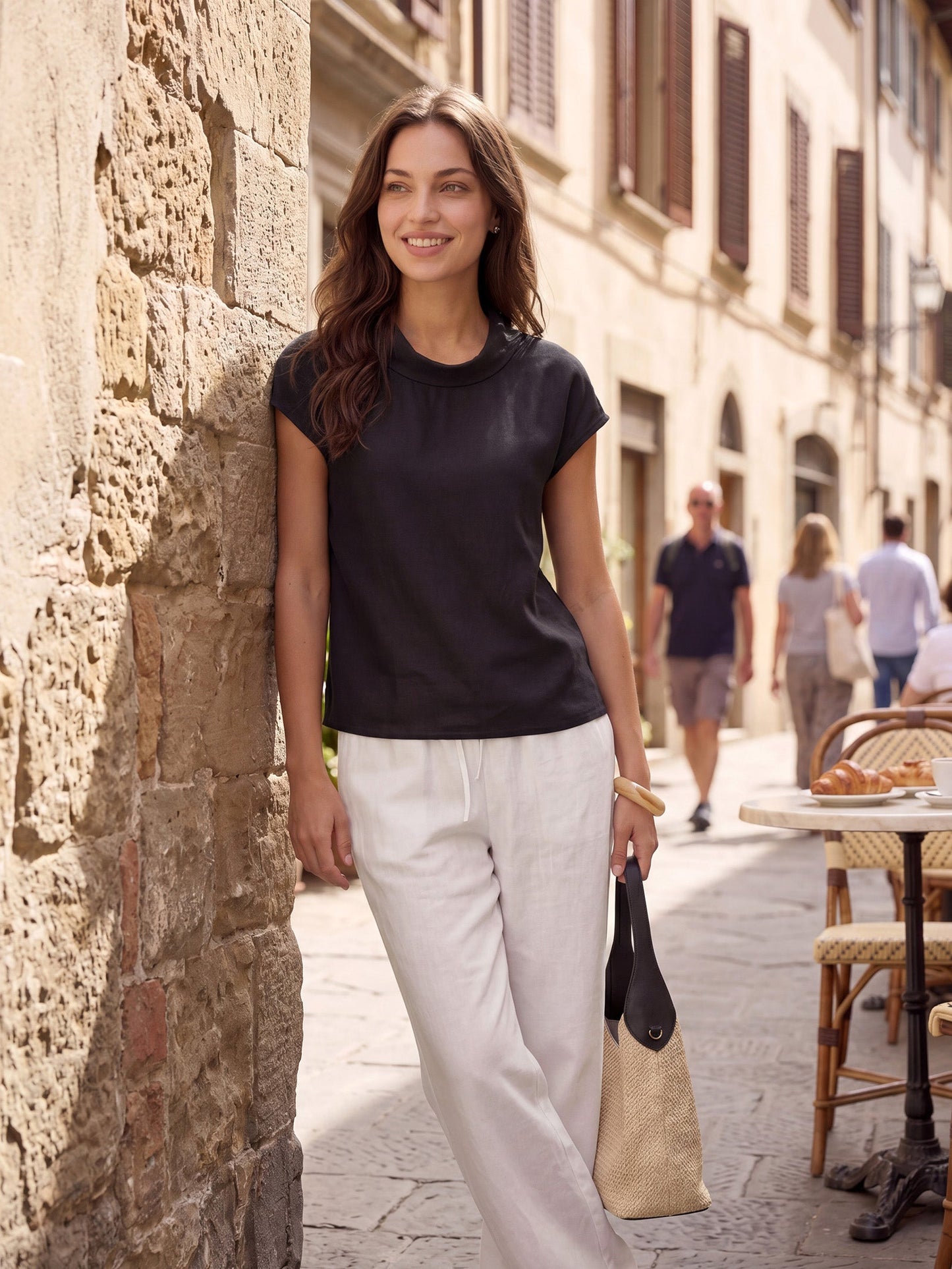Top de lino para mujer con manga corta y cuello doblado-Tops for women-Casaluzia