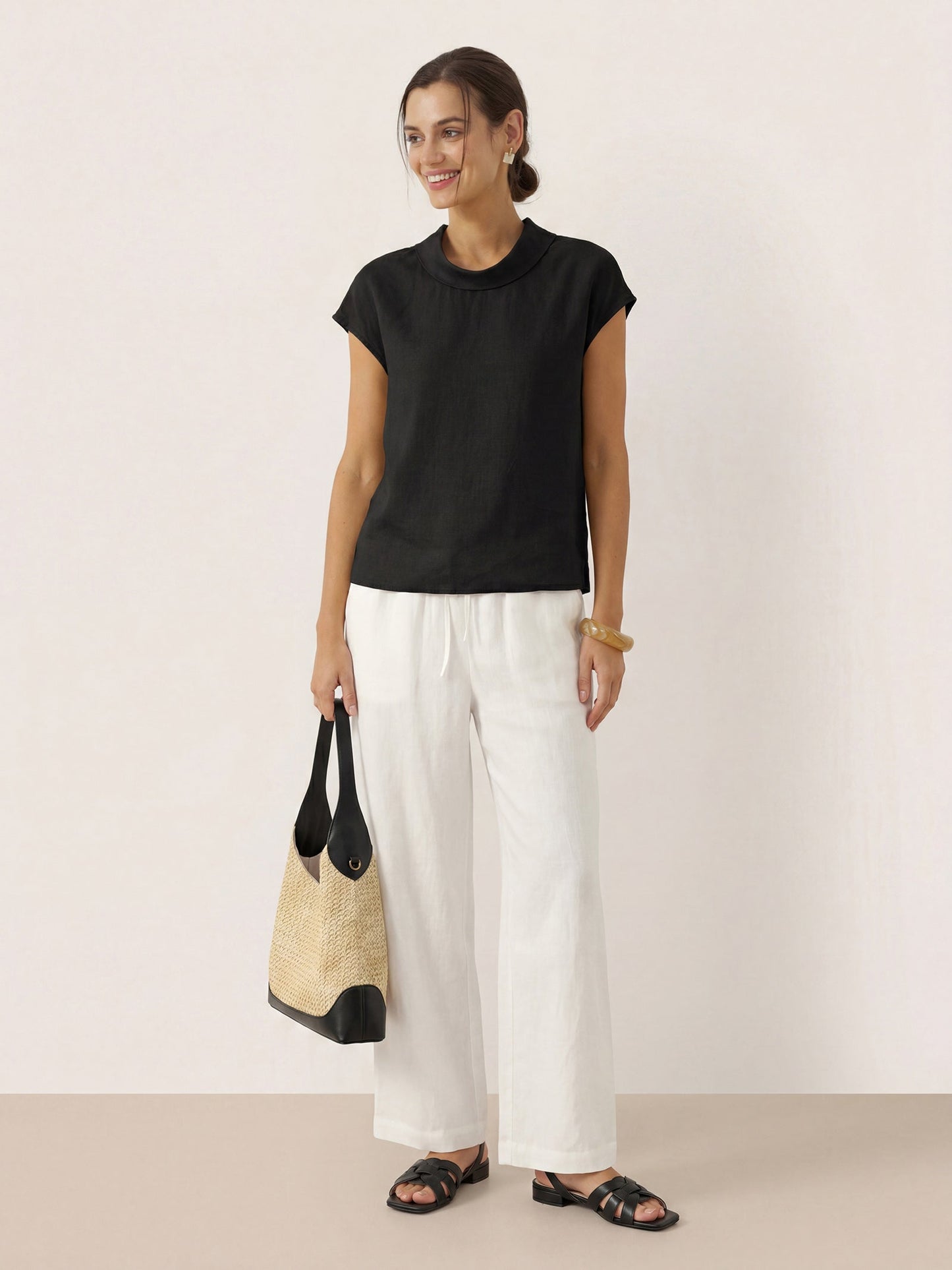 Top de lino para mujer con manga corta y cuello doblado-Tops for women-Casaluzia