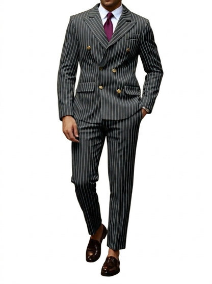 Traje de hombre con rayas diplomáticas y solapas de pico con botones metálicos-Sets for Men-Casaluzia