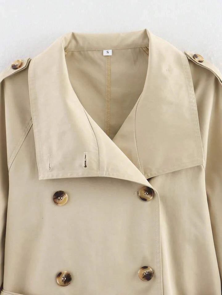 Trenchcoat corto para mujer con cinturón y botones-Jacket for women-Casaluzia