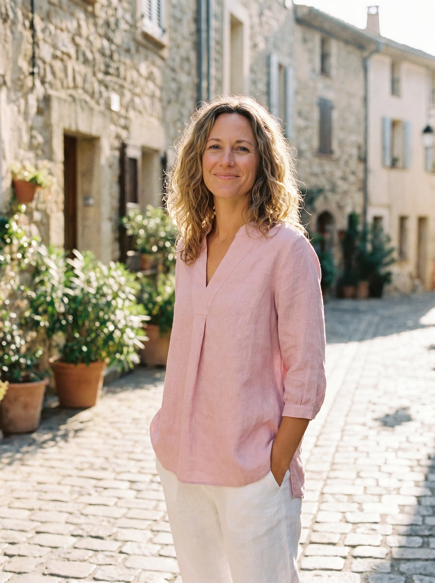 Túnica de lino con cuello en V para mujer-Shirts for women-Casaluzia