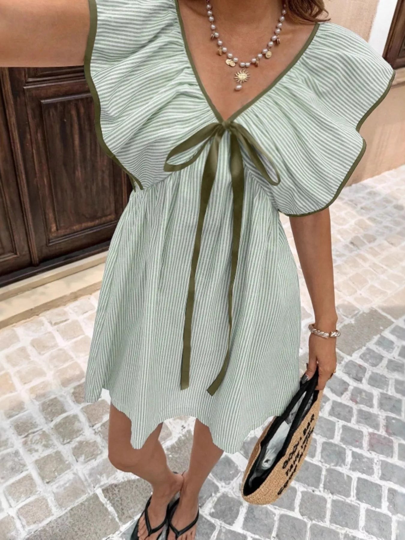 Vestido corto a rayas para mujer con mangas con volantes-Mini Dress-Casaluzia