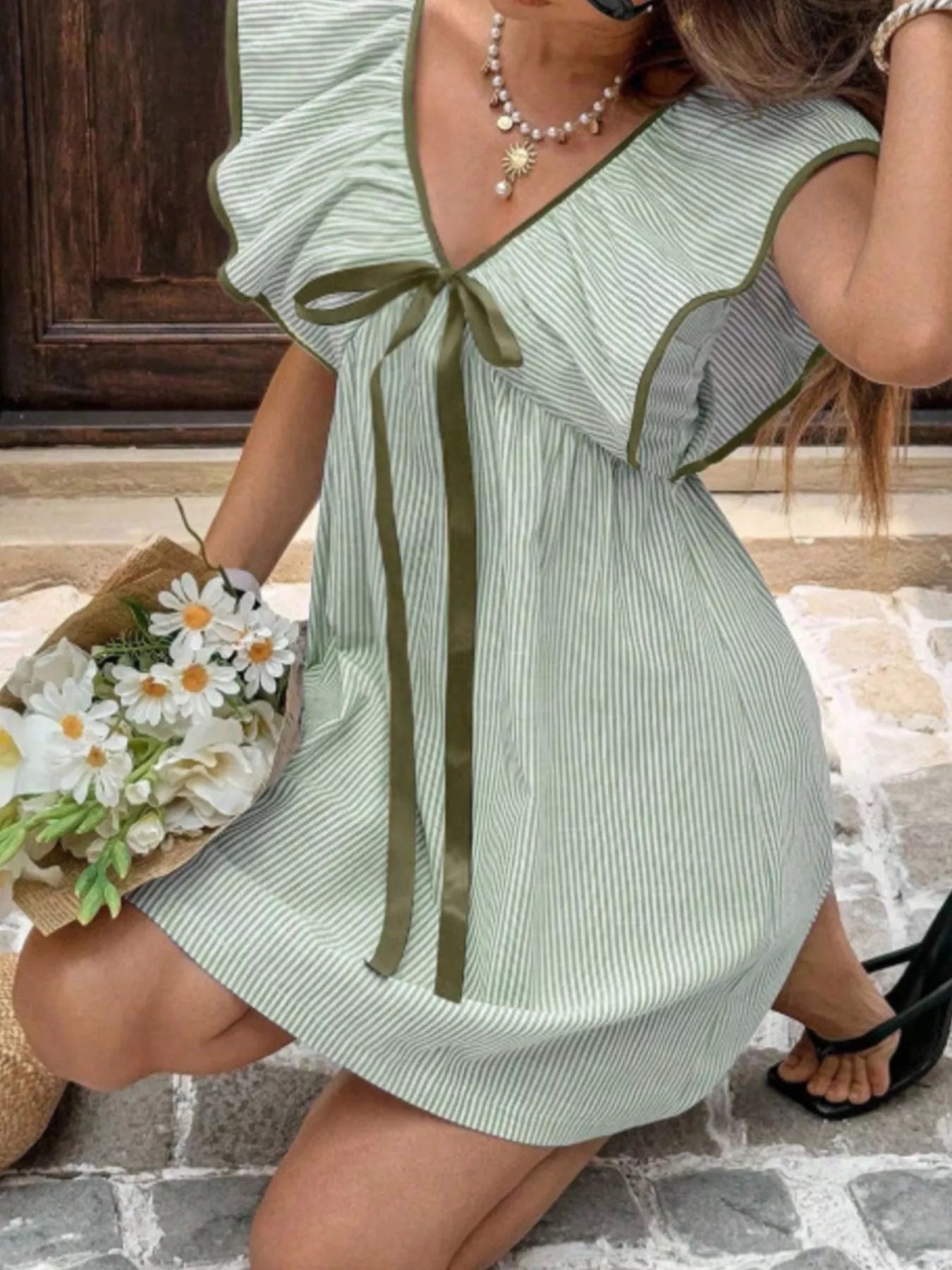 Vestido corto a rayas para mujer con mangas con volantes-Mini Dress-Casaluzia
