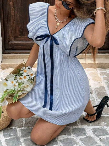 Vestido corto a rayas para mujer con mangas con volantes-Mini Dress-Casaluzia