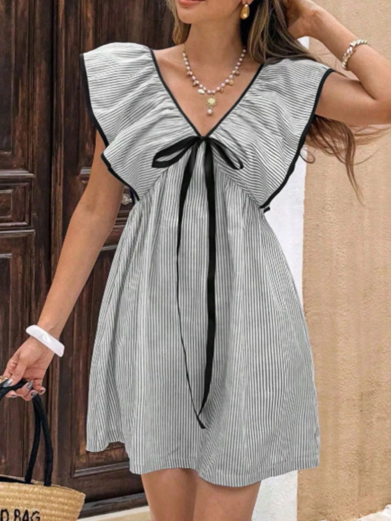 Vestido corto a rayas para mujer con mangas con volantes-Mini Dress-Casaluzia