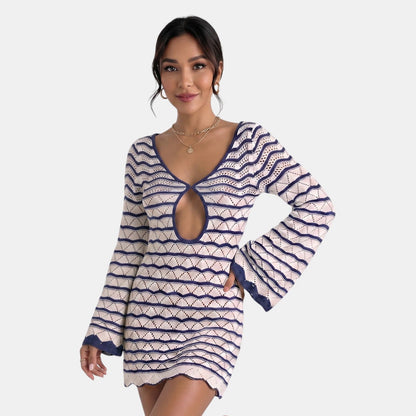Vestido corto de punto para mujer con detalle de abertura-Mini Dress-Casaluzia