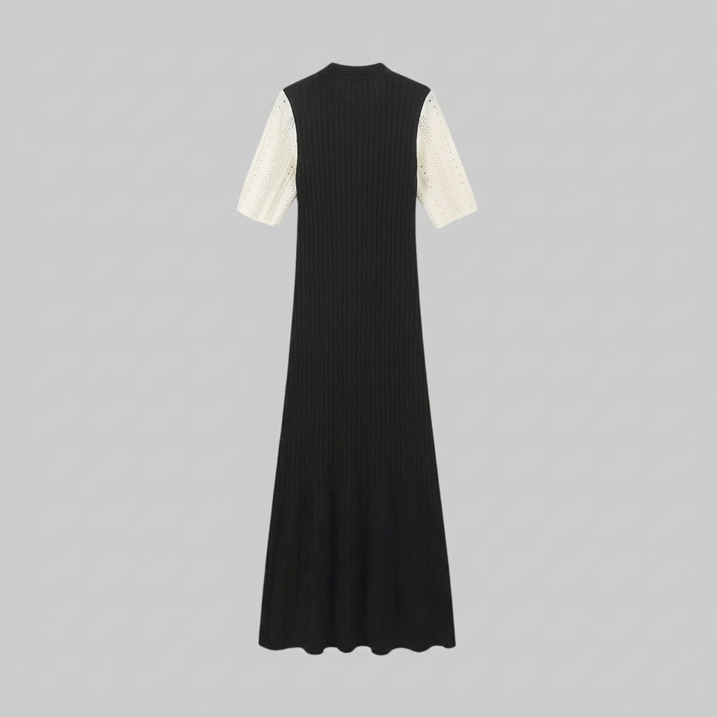 Vestido de mujer en punto acanalado con cuello y botones-Midi Dress-Casaluzia