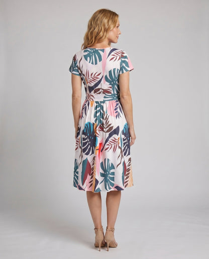 Vestido midi cruzado para mujer con estampado tropical-Midi Dress-Casaluzia