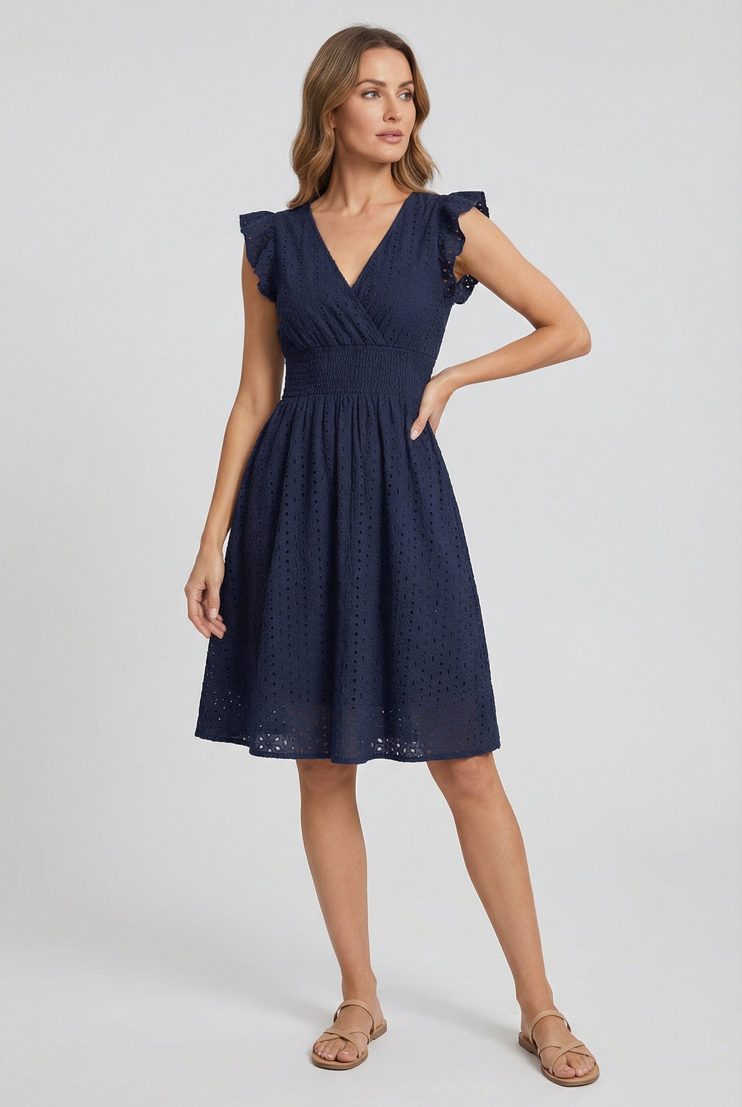 Vestido Midi de Bordado Suizo para Mujer con Cintura Nido de Abeja-Midi Dress-Casaluzia