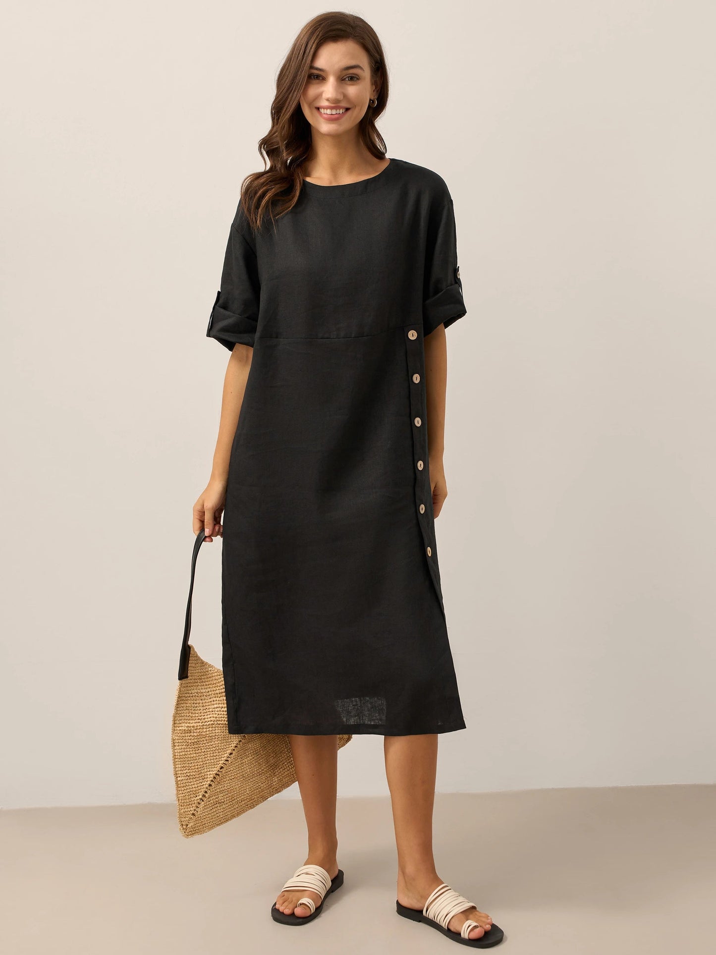 Vestido midi de cuello redondo para mujer con detalle de botones laterales-Midi Dress-Casaluzia