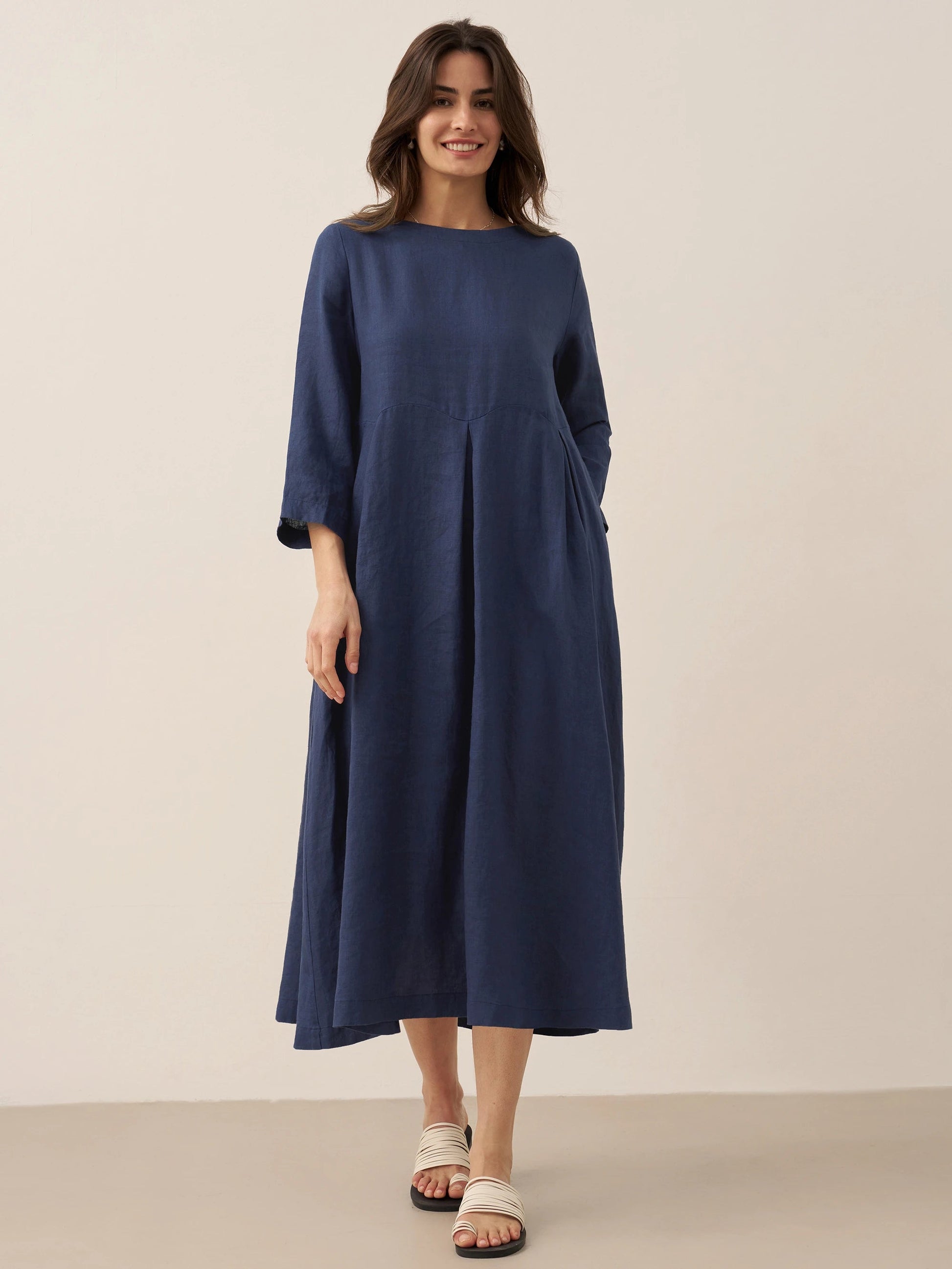 Vestido midi de lino con cuello barco y pliegues para mujer-Midi Dress-Casaluzia
