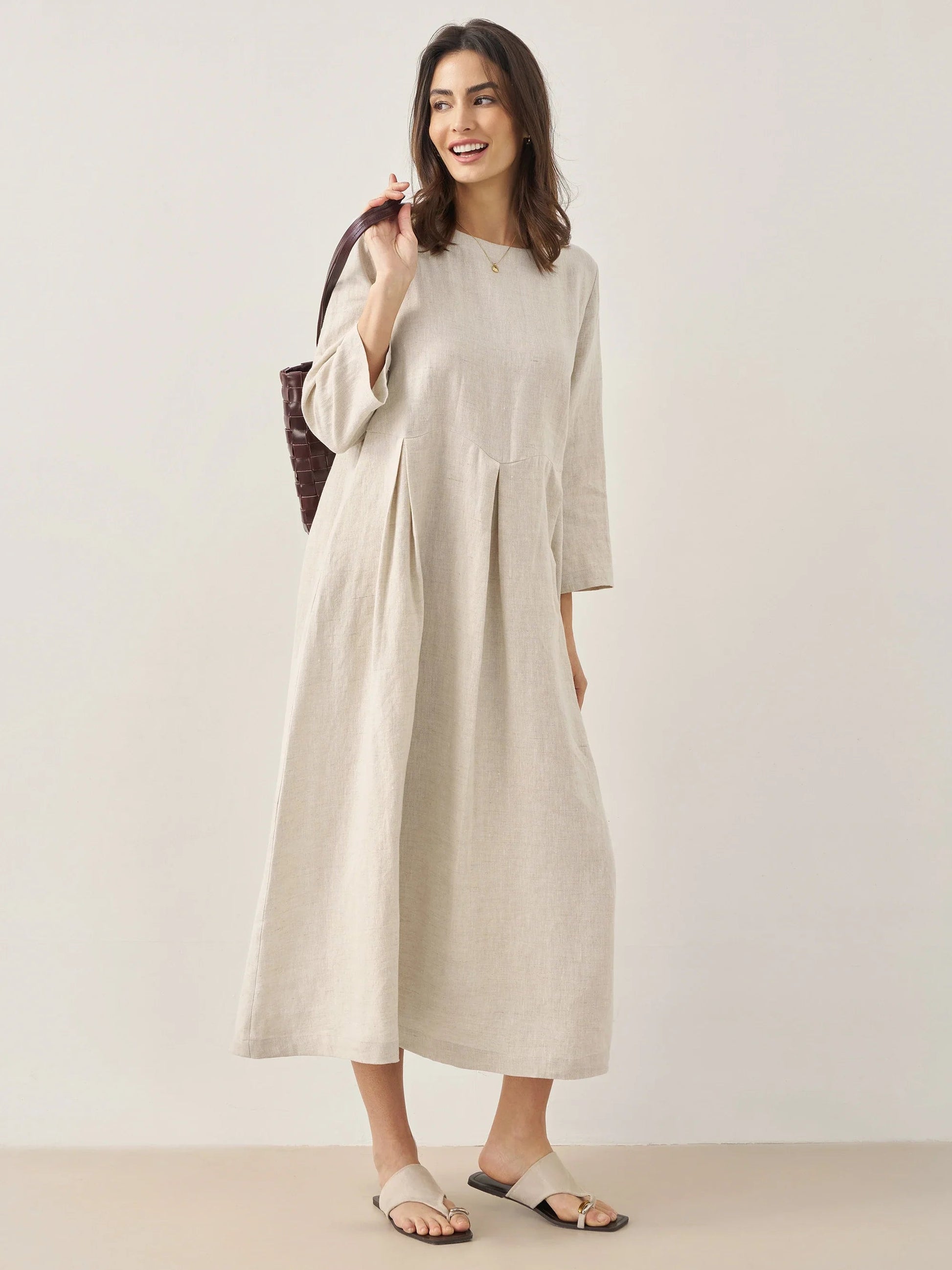 Vestido midi de lino con cuello barco y pliegues para mujer-Midi Dress-Casaluzia
