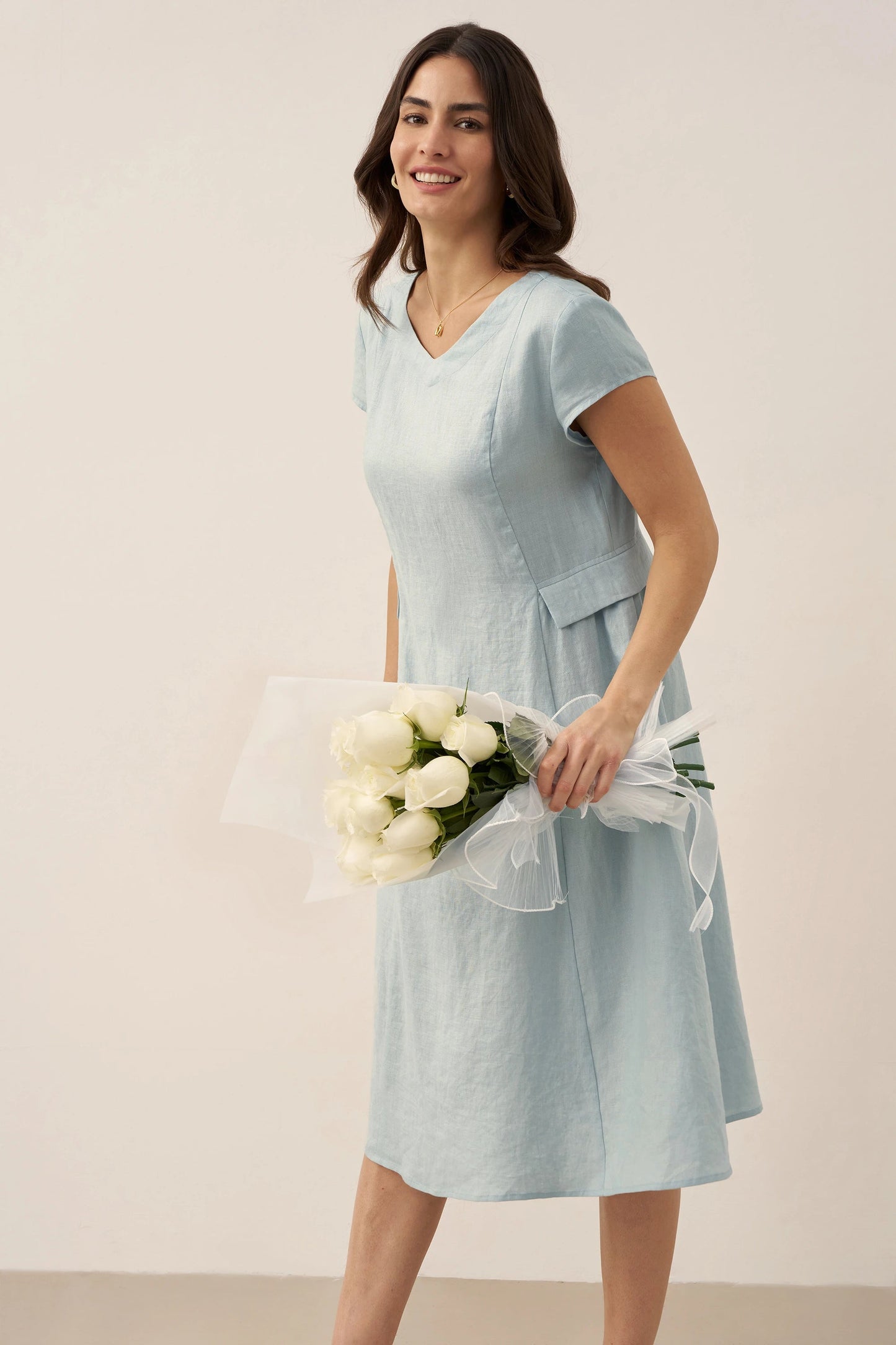 Vestido midi de lino con cuello en V y manga corta para mujer-Midi Dress-Casaluzia