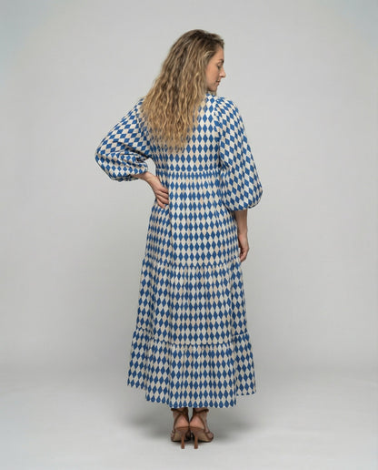 Vestido midi para mujer con escote en V y diseño en capas-Midi Dress-Casaluzia