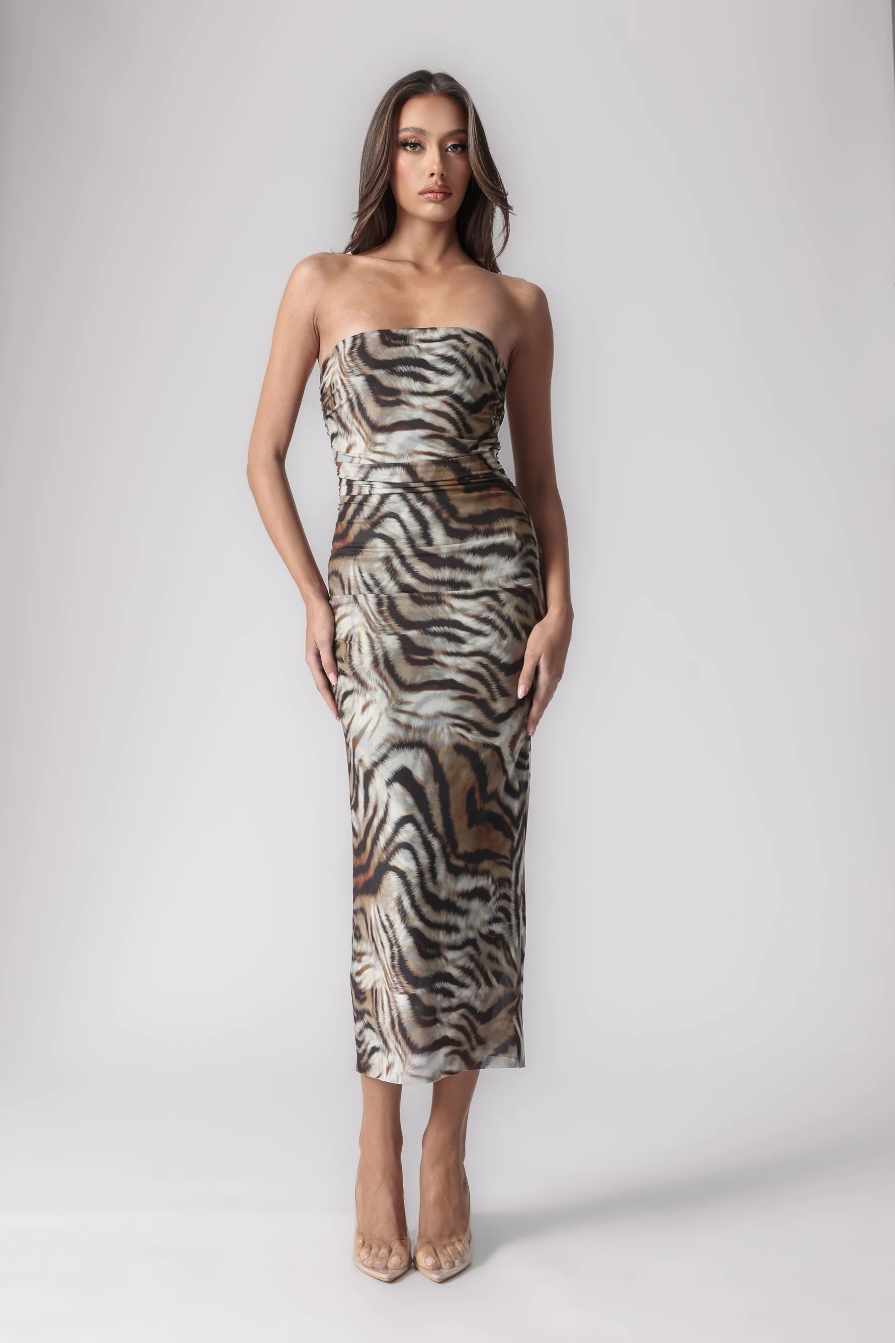 Vestido midi para mujer con escote sin tirantes y estructura de patrón-Midi Dress-Casaluzia