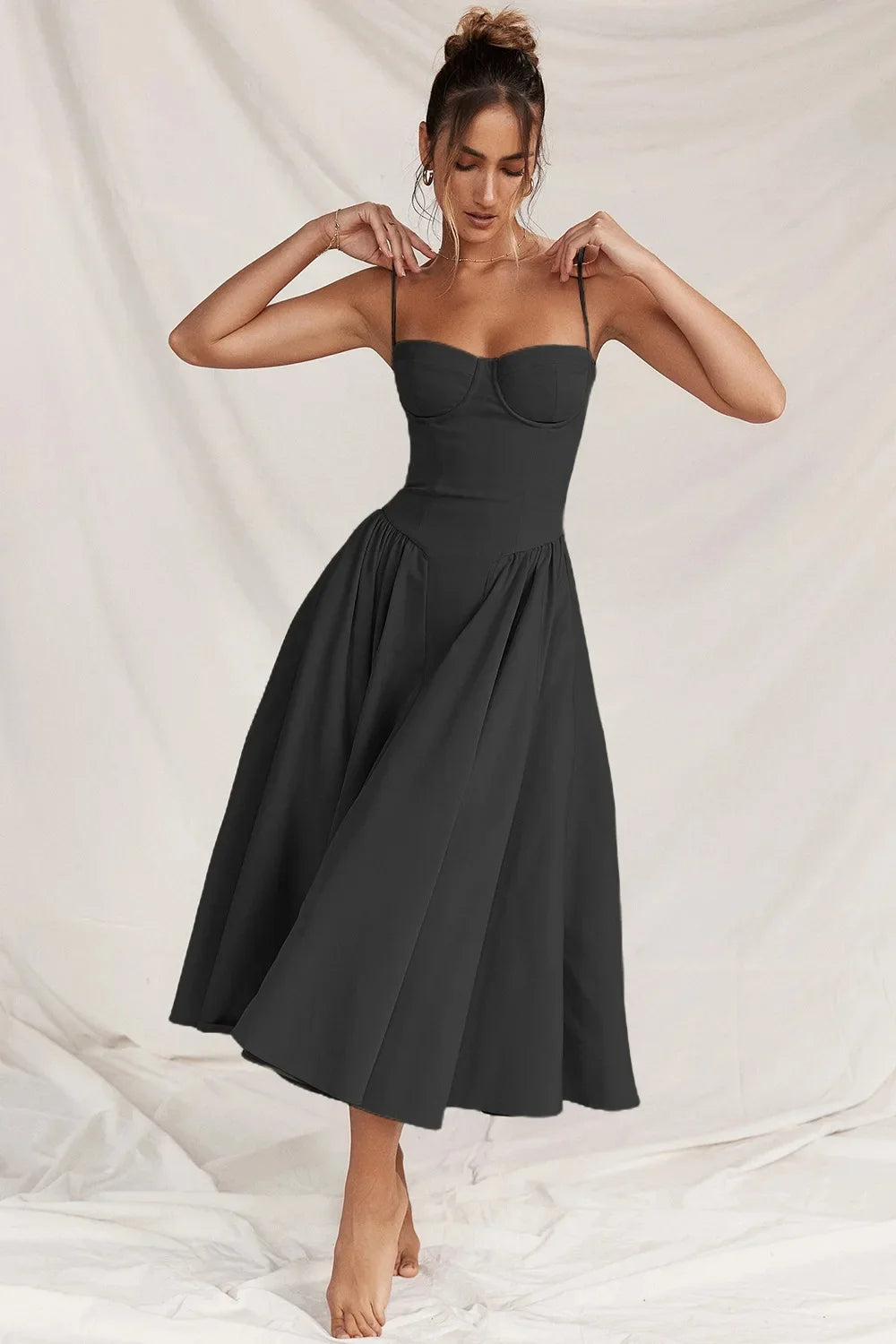 Vestido midi para mujer con tirantes y parte superior estructurada-Midi Dress-Casaluzia