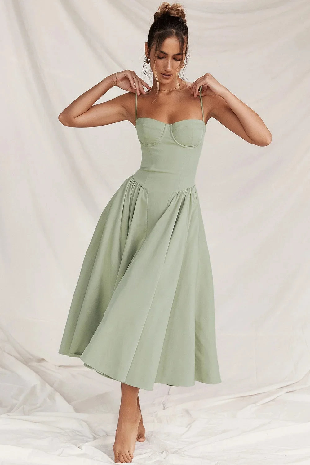 Vestido midi para mujer con tirantes y parte superior estructurada-Midi Dress-Casaluzia