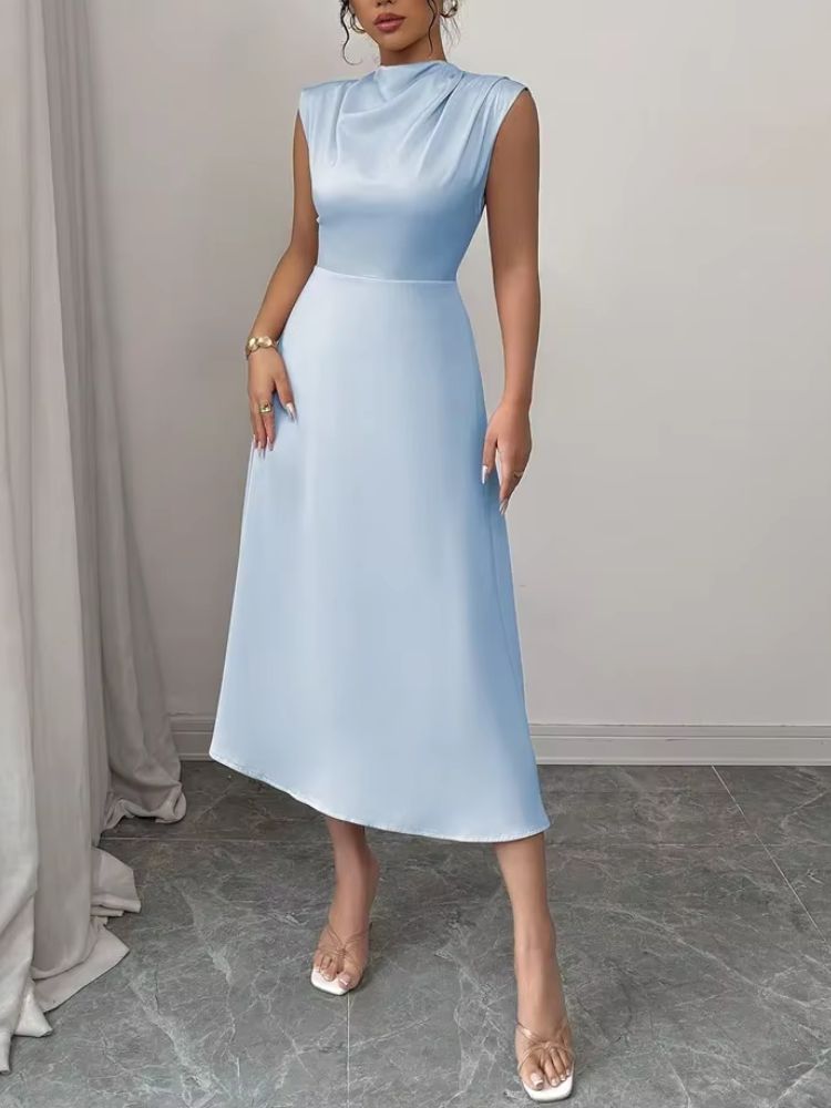 Vestido midi sin mangas con cuello alto y falda acampanada-Midi Dress-Casaluzia