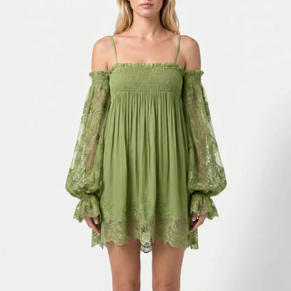 Vestido mini de mujer con hombros descubiertos y mangas de encaje-Mini Dress-Casaluzia