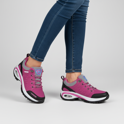 Zapatillas de senderismo para mujer con cordones y suela con relieve-Footwear for women-Casaluzia