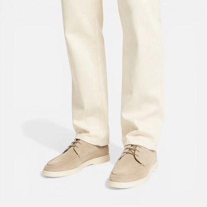 Zapatos de hombre con cordones y costura en la puntera-Footwear for men-Casaluzia